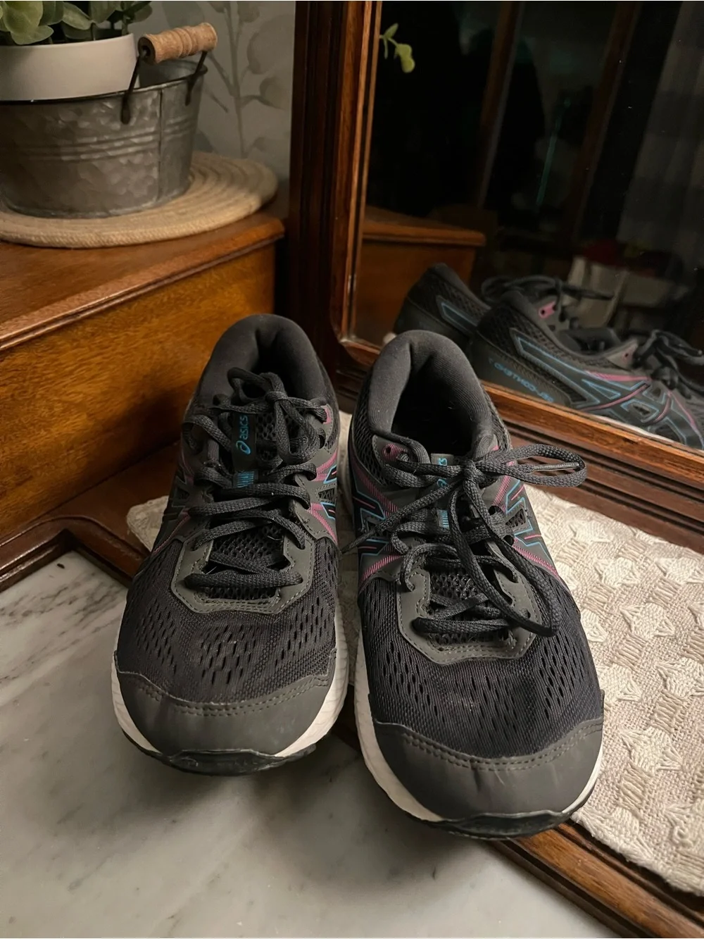 ASICS‎ Classic Gel Contend 7 Athletic Running Sneakers Black Blue Women's Size 9